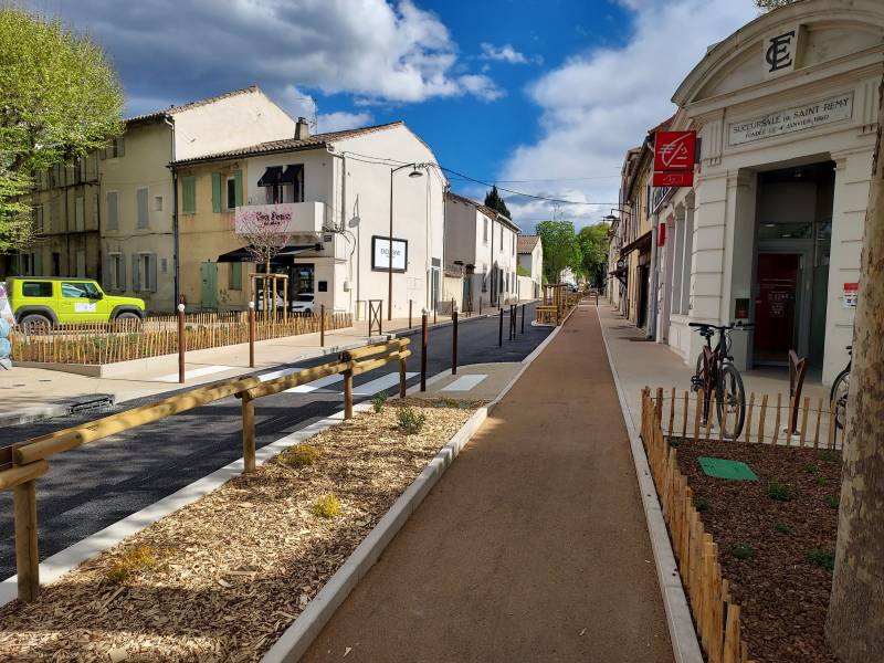 Maîtrise d'œuvre pour l'aménagement VRD de l'Avenue Durand Maillane à Saint-Rémy-de-Provence (13)